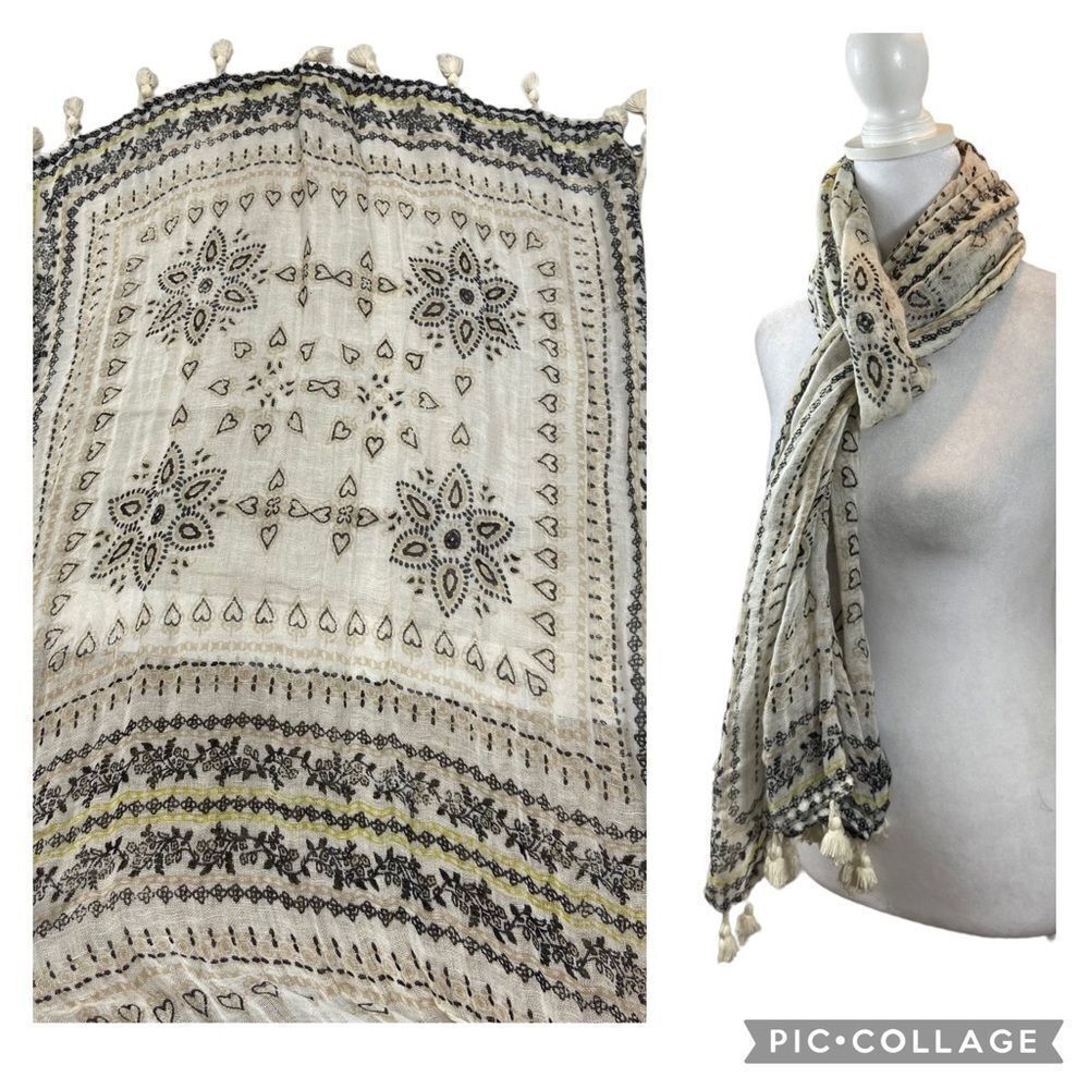 Ladies Long Tassel End Gauzy Boho Print Scarf Appr 30” x 77”